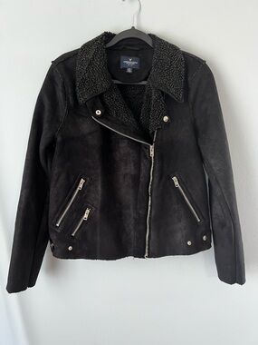 American Eagle Faux Suede , Size Large